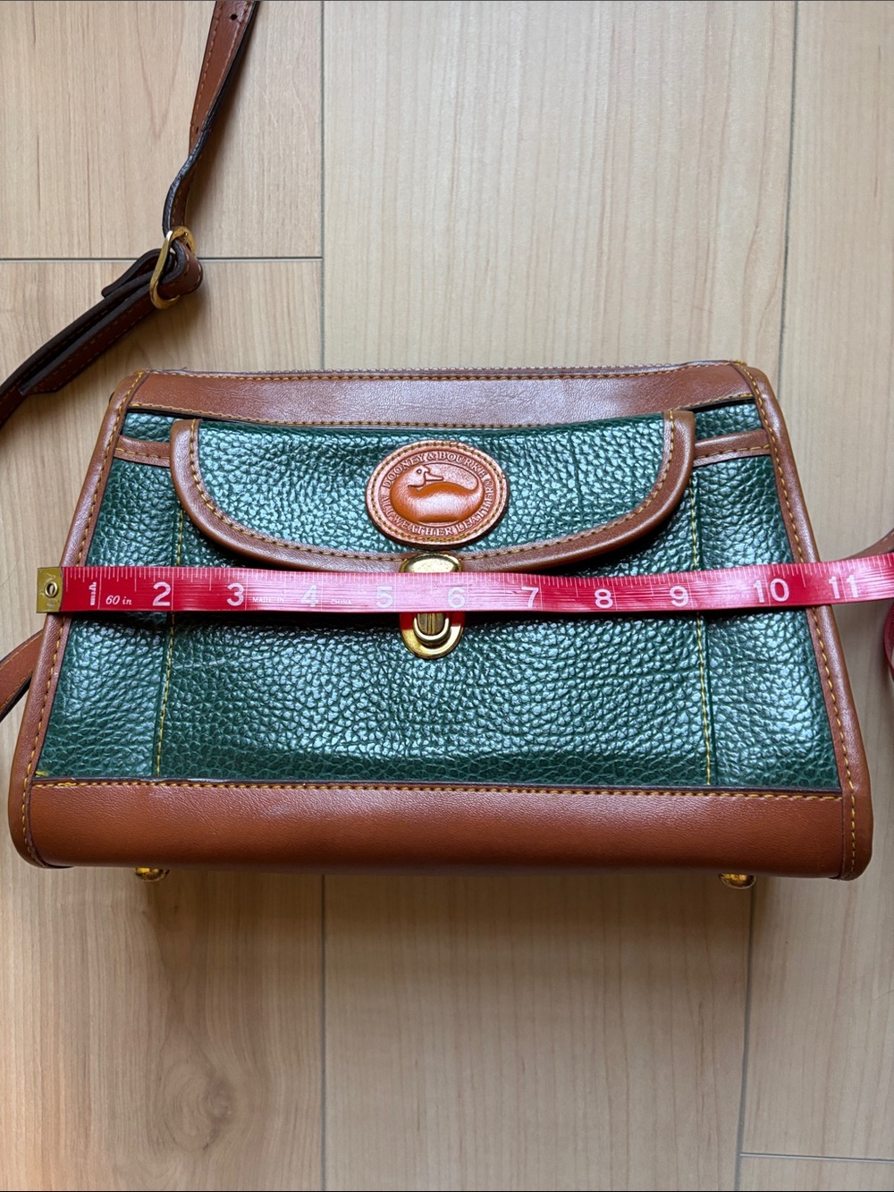 Dooney & Bourke Green and Tan Leather Satchel Shoulder crossbody Bag - Picture 13 of 15